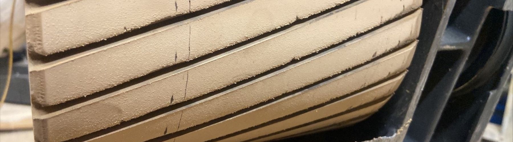 Why Is Your Belt Sander Leaving Lines? 5 Causes and Fixes